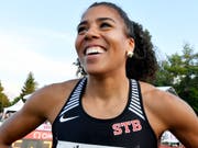 Mujinga Kambundji setzt auch in Bellinzona ihr Siegerlachen auf (Bild: KEYSTONE/WALTER BIERI)