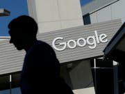 Die EU-Kommission verknurrt den Internetgiganten Google zu einer Kartellstrafe in der Höhe von 4,3 Milliarden Euro. (Bild: KEYSTONE/AP/JEFF CHIU)