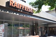 Das Vertrauen der Kunden in die Raiffeisenbank Werdenberg blieb gemäss deren Verwaltungsratspräsident Heini Senn auch während der Affäre Vinzens stabil. (Bild: Thomas Schwizer)