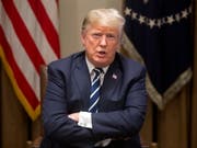 Bemüht sich um Schadensbegrenzung: US-Präsident Donald Trump. (Bild: KEYSTONE/EPA/MICHAEL REYNOLDS)