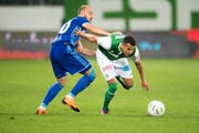 Der FC St.Gallen um Yannis Tafer sind gegen die Norweger in der Favoritenrolle. (Bild: Urs Bucher)