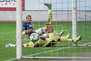Sein Einsatz am Samstag im Heimspiel gegen Neuchâtel Xamax ist ungewiss: FCL-Topskorer Pascal Schürpf. (Bild: Philipp Schmidli (Luzern, 12. August 2017))