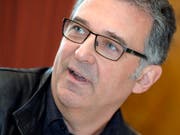 Andreas Homoki bleibt dem Opernhaus Zürich als Intendant bis 2025 erhalten. Ab Frühjahr 2022 wird er gemeinsam mit dem dann neuen Generalmusikdirektor Wagners «Ring der Nibelungen» neu inszenieren. (Bild: KEYSTONE/WALTER BIERI)