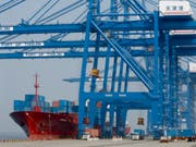 Handelsstreit mit den USA setzt China zunehmend zu: Die Landeswährung Yuan wertet ab und die chinesische Wirtschaft zeigt erste Schwächesignale. (Bild: KEYSTONE/ALESSANDRO DELLA BELLA)