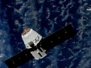 Der Raumfrachter nähert sich der Internationalen Raumstation ISS. (Bild: KEYSTONE/AP NASA TV)
