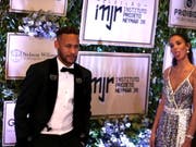 Neymar war in Begleitung seiner Freundin Bruna Marquezine bei der Charity-Veranstaltung in São Paulo (Bild: KEYSTONE/EPA EFE/FERNANDO BIZERRA)