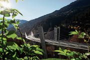 Bei der 526 Meter langen und 77 Meter hohen Sunnibergbrücke in Klosters aus dem Jahr 1998 war Christian Menn am Entwurf beteiligt. (Bild: Arno Balzarini/Key (Klosters, 29. Oktober 2005))