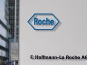 Auch Roche verzichtet 2018 auf Preiserhöhungen in USA und gibt damit dem Druck von US-Präsident Donald Trump nach. (Bild: KEYSTONE/GEORGIOS KEFALAS)