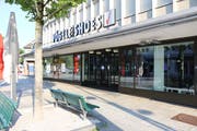 Möglichkeit 3: OVS. Bedingt bauliche Anpassung mit Vögele Shoes.