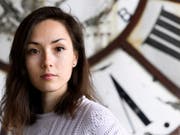 Die Schriftstellerin Elisa Shua Dusapin hat eine koreanische Mutter und einen französischen Vater. Sie lebt in Bure im Kanton Jura, ist aber in der ganzen Welt unterwegs. (Bild: Keystone/ANTHONY ANEX)