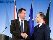 Wollen keinen ungeregelten Brexit: Der britische Aussenminister Jeremy Hunt (links) und sein deutscher Amtskollege Heiko Maas. (Bild: KEYSTONE/EPA/CLEMENS BILAN)