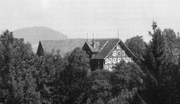 Nachdem die Fassade des Gehöfts Bild im Jahr 1912 geändert wurde, sah das Gebäude so aus wie auf diesem historischen Foto. (Bild: PD)