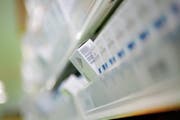 Die Patientenapotheken an Spitälern sind eine Konkurrenz für private Apotheken. (Bild: Donato Caspari)