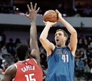 Dirk Nowitzki im Dress der Dallas Mavericks. (Bild: AP (24. Januar 2018))