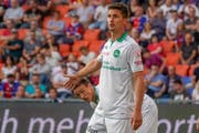 Bilden gegen Sarpsborg die Innenverteidigung: Silvan Hefti und Milan Vilotic (vorne). (Bild: Freshfocus)