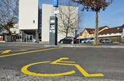 Ein Behindertenparkplatz auf dem Unteren Mätteli in Frauenfeld. (Bild: Nana do Carmo)