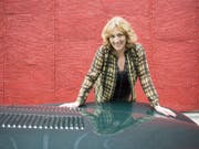 Die spanische Schauspielerin Carmen Maura (72) - hier 2015 auf dem Filmfestival Locarno - wird von der Europäischen Filmakademie für ihr Lebenswerk ausgezeichnet. (Bild: Keystone/URS FLUEELER)