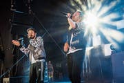 In ihrem Element: Lo & Leduc am Open Air St. Gallen. (Bild: Ralph Ribi)