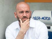 Trainer Roland Vrabec und sein FC Vaduz benötigen Sieg im Rückspiel (Bild: KEYSTONE/URS FLUEELER)