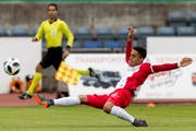 Schnell am Flügel und torgefährlich: Thuns Offensivwaffe Marvin Spielmann. Bild: Pascal Müller/Freshfocus (Lausanne, 13. Mai 2018)