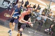 Der Luzerner Reiko Peter (rechts), hier am GC-Cup gegen den Engländer Adrian Waller. (Bild: Stefan Kleiser (Uster, 12. März 2018))
