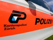 Die Kantonspolizei Zürich hat in Wädenswil einen der meistgesuchten britischen Betrüger verhaftet. (Bild: KEYSTONE/WALTER BIERI)