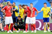 Enttäuschung nach dem Spiel bei Valon Behrami, Yann Sommer, Haris Seferovic und Granit Xhaka (Bild: Laurent Gilliéron / Keystone (St. Petersburg, 3. Juli 2018))