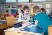 Kanton Luzern und Gemeinden diskutieren über die Finanzierung der Volksschule. (Bild: Symbolbild: Boris Bürgisser)