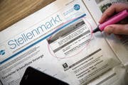Immer mehr Arbeitnehmende schauen sich Stelleninserate an, obwohl sie einen festen Arbeitsplatz haben. (Bild: Symbolbild: Manuela Jans-Koch)