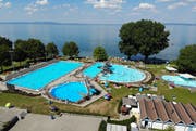 Das Schwimmbad in Arbon von oben. (Bild: Reto Martin)