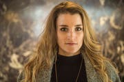 Bezaubernde Popmusikerin: Lina Button. (Bild: PD)