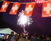 Jegliches Abrennen von Feuerwerk in welcher Konfiguration auch immer ist ab sofort strengstens verboten. Dieses absolute Feuerverbot gilt im Kanton Zug bis auf Widerruf. (Bild Robert Hess (Lungern 31. Juli 2017))
