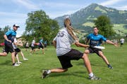 Einer der nominierten Vereine: Der Frisbeeclub Crazy Dogs Stans. (Bild: Christoph Riebli, 15. August 2016)