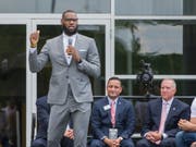   Basketball superstar LeBron James has again criticized US President Donald Trump (Image: KEYSTONE / FR53611 AP / PHIL LONG) 