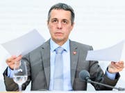 Kann in der Frage für ein neues Rahmenabkommen auf das Volk zählen: Aussenminister Ignazio Cassis. (Bild: KEYSTONE/ANTHONY ANEX)