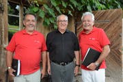 Engagieren sich für den Thurgauer Festchor: Teamchef Walter Luginbühl, Chorleiter Paul Steiner und Peter Grau, Präsident des Trägervereins. (Bild: Georg Stelzner)
