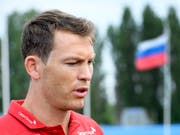 Captain Stephan Lichtsteiner will sich gut überlegen und auch die Familie zu Rate ziehen, ob er im Nationalteam weiter mitmacht oder nicht. Tendenz sei aber eher ja. (Bild: KEYSTONE/LAURENT GILLIERON)
