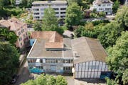 Obdach auf Zeit: Das Rümpeltum zieht in den rechten Gebäudeteil am Magniberg. (Bild: Benjamin Manser)