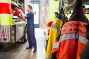 Seite 2004 angestellt: Michael Derungs hat Führungsaufgaben bei Schutz & Rettung Zürich. (Bild: Mareycke Frehner).