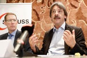 Für Paul Rechsteiner, Präsident des Gewerkschaftsbunds, ist klar: «Der heutige Lohnschutz ist nicht verhandelbar.» (KEYSTONE/Peter Klaunzer)