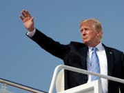 China nimmt die von US-Präsident Trump verhängten Zölle nicht einfach hin und wird sofort zurückschlagen (Bild: KEYSTONE/AP/EVAN VUCCI)