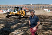 SCK-Präsident Werner Baumgartner auf der Kleinfeld-Baustelle (Bild: Corinne Glanzmann (Kriens, 19. April 2018))