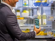 Der Smartphone-Marktführer Samsung bekommt die Konkurrenz aus China zu spüren. (Bild: KEYSTONE/FR 170049AP/ERIC KAYNE)