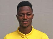 Posieren im neuen Dress: YB-Zuzug Mohamed Ali Camara (Bild: HOMEPAGE YOUNG BOYS)