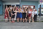 Für alle ein Anschlusslösung: 37 junge Menschen haben das Sozialjahr mit Erfolg abgeschlossen. (Bild: Jerry Gadient)