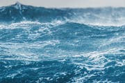 Die Weltmeere speichern derzeit rund 93 Prozent der zusätzlichen Wärme des von uns Menschen ausgelösten Klimawandels. (Bild: Getty)