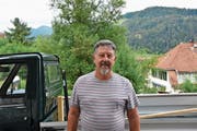 Hauswart Guido Bischof will bald mit seinem Kleintransporter nach Italien fahren. (Bild: Corinne Bischof)