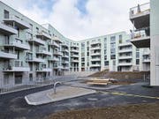   In many areas of Switzerland, there are enough rental apartments, but there is a lack of cheap apartments. For homeownership, the demand is also higher than the supply. The picture shows the development of Kronenwiese urban housing in Zurich. (Photo: KEYSTONE / CHRISTIAN BEUTLER) 