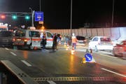 Bei der Grosskontrolle kam es beinahe zu einem Unfall. (Bild: Kantonspolizei St.Gallen)