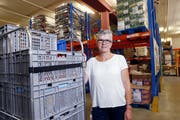 Yolanda Fässler, Leiterin der Abgabestelle in Baar. (Bild: Werner Schelbert (5. Juli 2018))